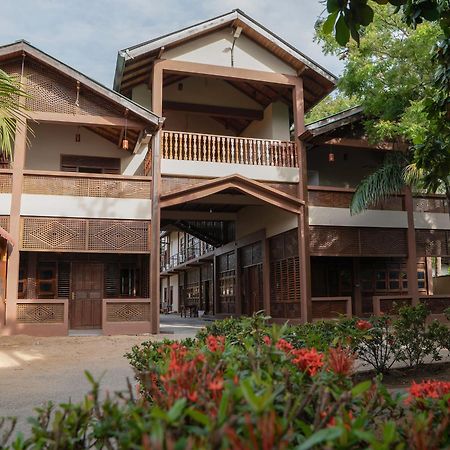 Sunrise Cabanas Arugam Bay Exterior photo